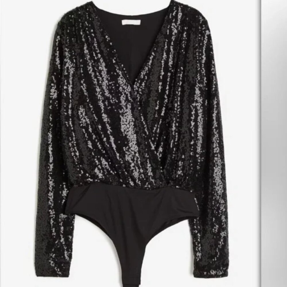 H&M | NWOT V-neck Bodysuit